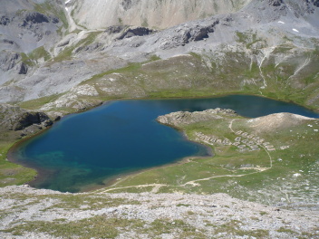 Lac Roburent depuis descente du col de la Scaletta