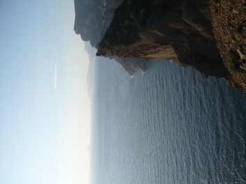 Vue falaise et cap Canaille depuis sommet impluvium la Ciotat