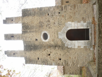 Chapelle Sainte Colombe de Cabanes, entrée façade #2